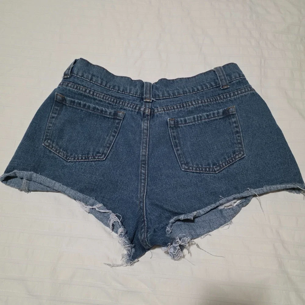 Pretty Little Thing Women's Distressed Denim Shorts‎ Blue Size UK:14 US:10